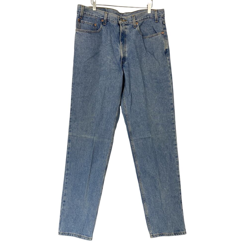 Vintage Levis 550 Jeans Mens 38x36 Light Wash Blue Relaxed Fit Straight Leg Y2K